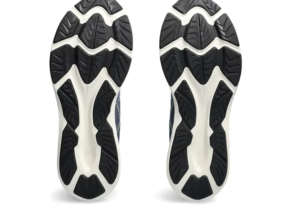 ASICS DYNABLAST 4-Men Running Shoes