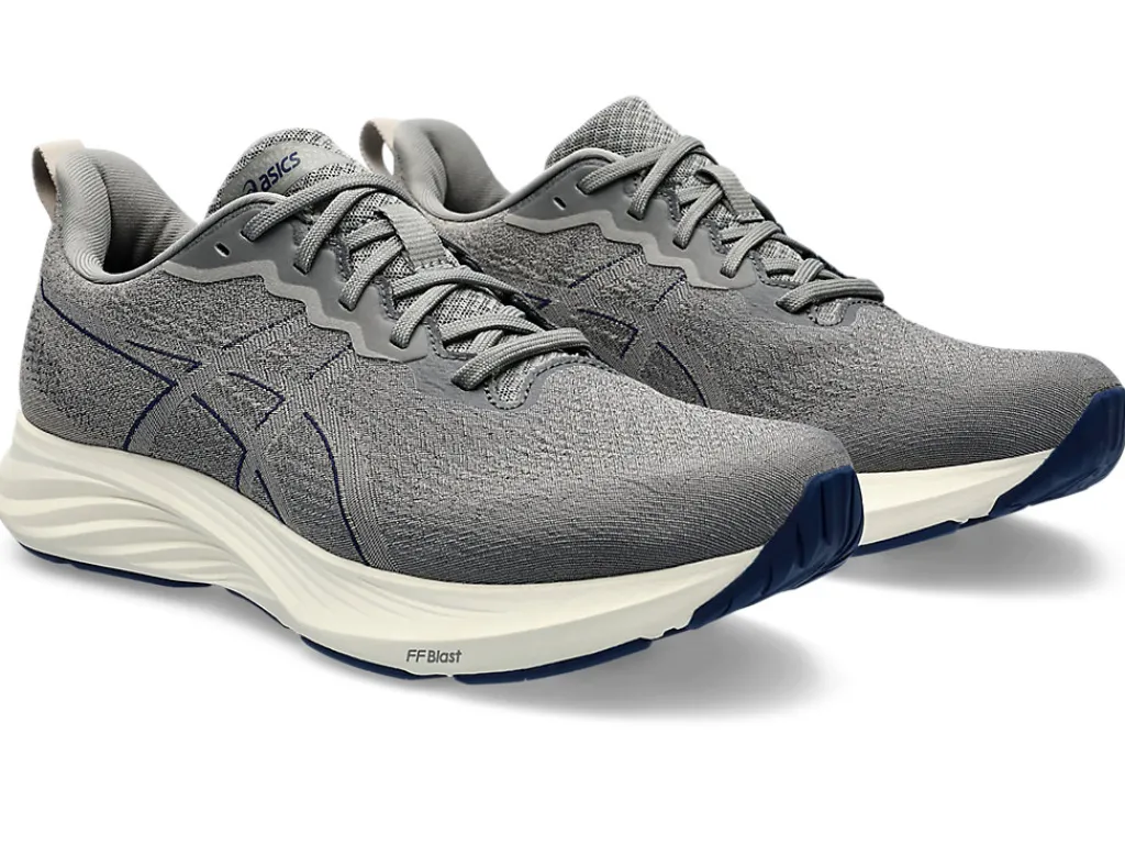 ASICS DYNABLAST 4-Men Running Shoes