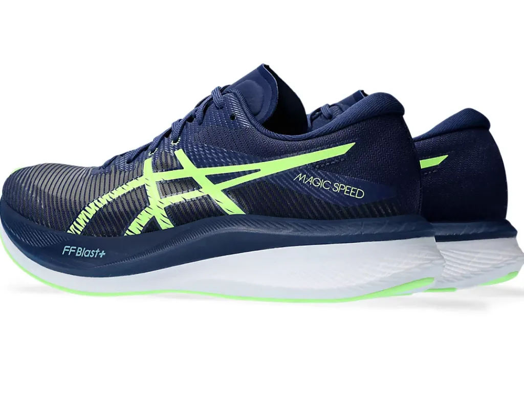 ASICS MAGIC SPEED 3-Men Running Shoes