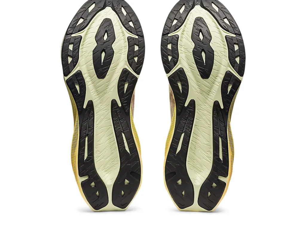 ASICS NOVABLAST 3 ROAD TESTED-Men Road Tested Footwear