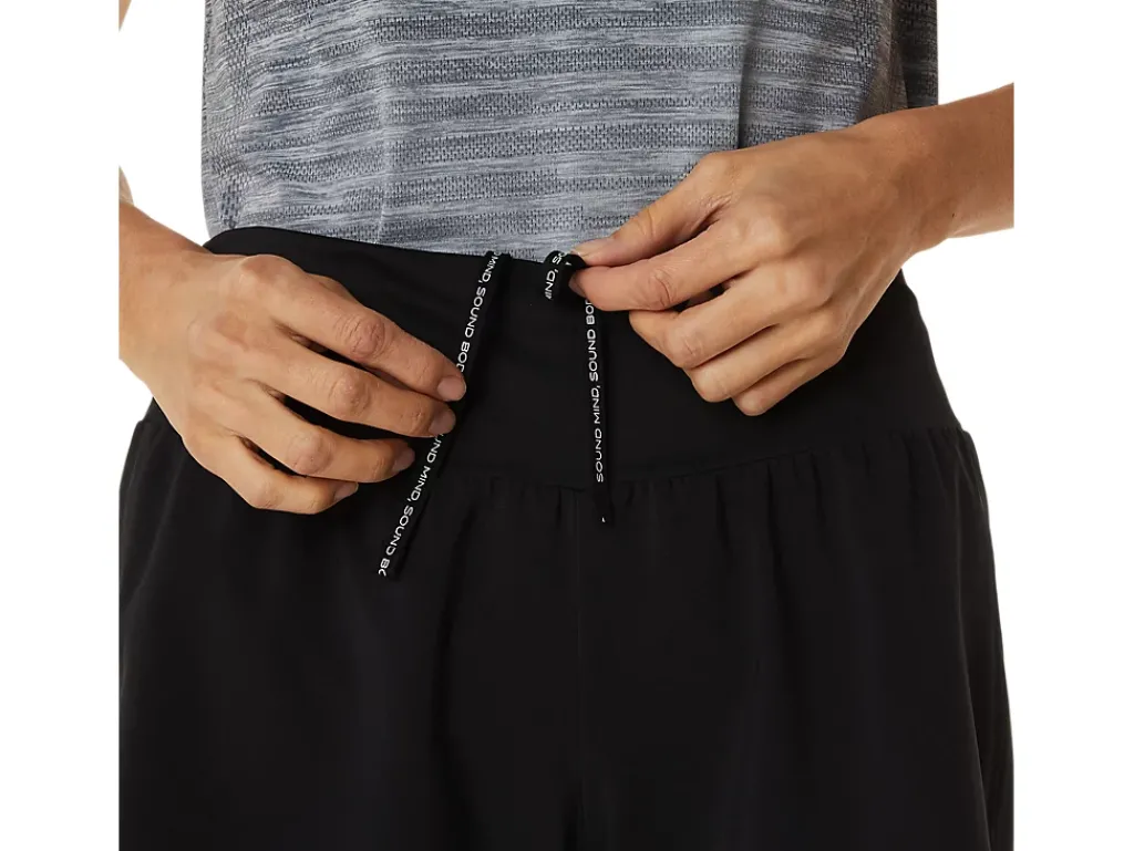 ASICS ROAD 5.5IN SHORT-Women Shorts & Pants