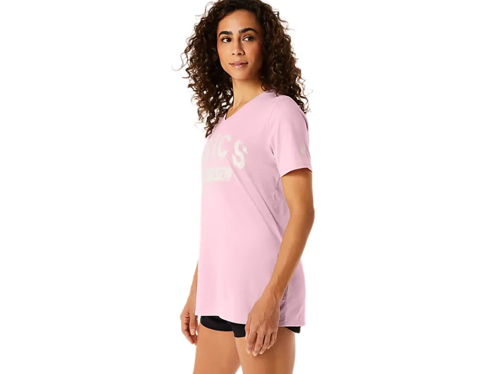 ASICS SHORT SLEEVE EST 1977 V-NECK TEE-Women Extended Sizes|T-Shirts & Tops