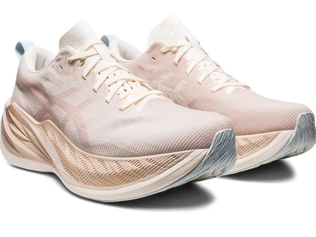 ASICS SUPERBLAST-Women Neutral|Running Shoes
