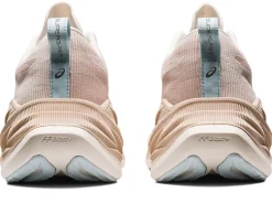 ASICS SUPERBLAST-Women Neutral|Running Shoes