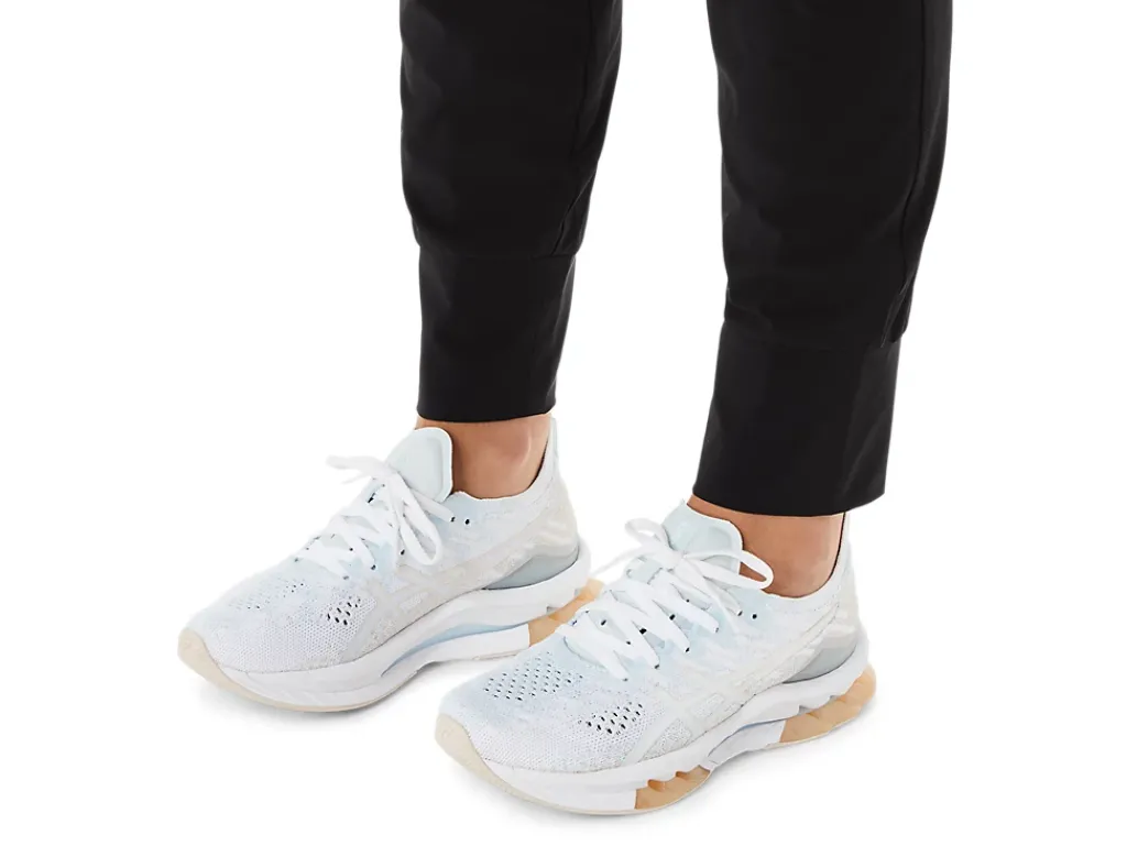 ASICS TRAINING CORE STRETCH WOVEN PANT-Women Shorts & Pants